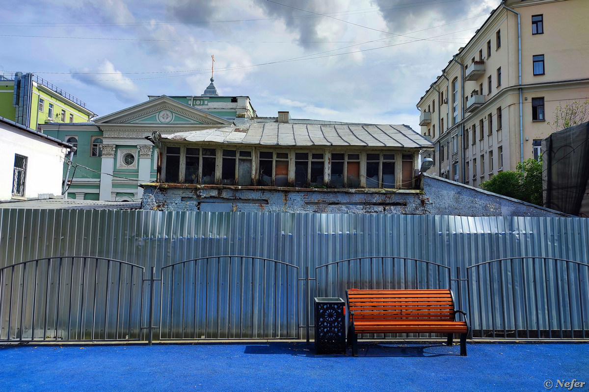 Короткая прогулка по Москве, переулки в районе Чистых прудов переулок, здание, время, летом, Москвы, которое, объект, назначение, первый, бурятский, улице, можно, месте, такие, строение, домика, Рядом, Кодокан, чтобы, публикации