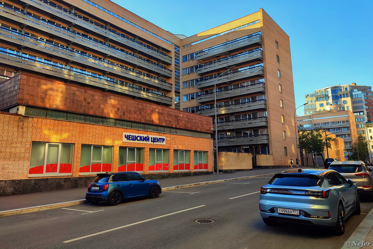 Короткая прогулка по Москве, улицы в районе Маяковской здание, квартиры, построено, улица, общества, доходный, начале, Чаянова, привлекла, стороны, внимание, Вкусвилл, которая, жилой, Домохозяин, входом, построен, конце, публикации, располагается