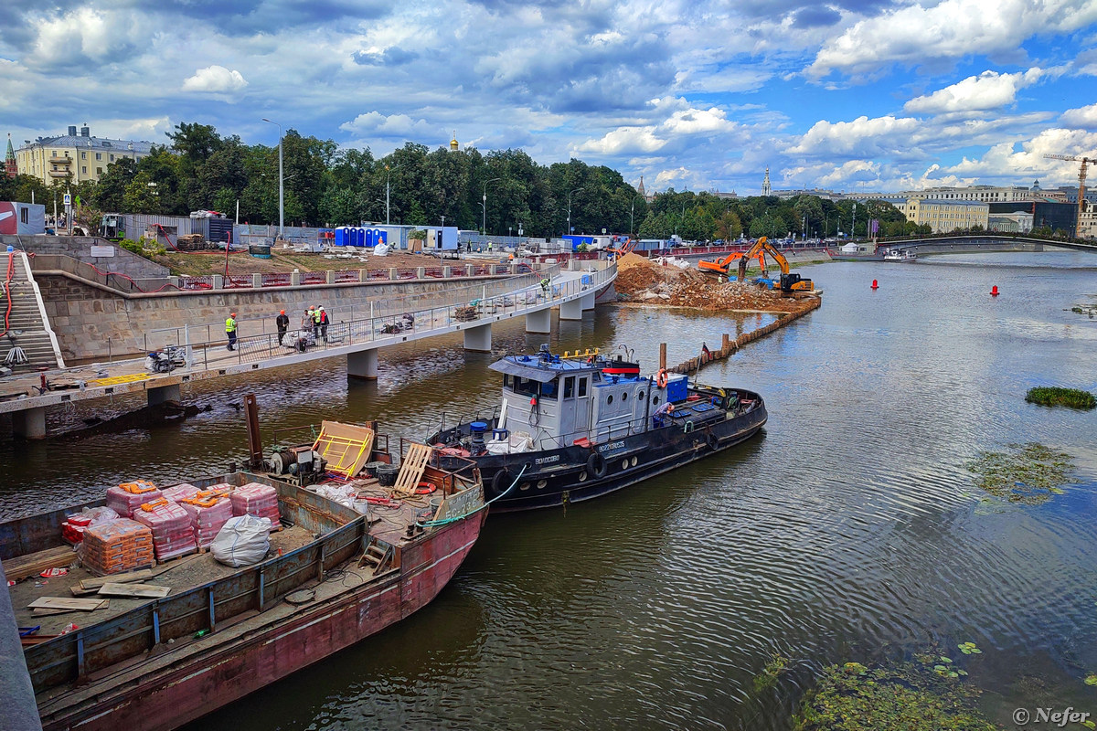 Лето в Москве 🔆 площадка на Болотной площади, интересно провела обед чтото, этаже, Болотной, будет, обеденный, моста, маршрут, пешеходный, Получается, подругому, выглядеть, думала, говоря, Честно, вырисовывается, вовсю, Строительство, пешеходного, набережной, провела